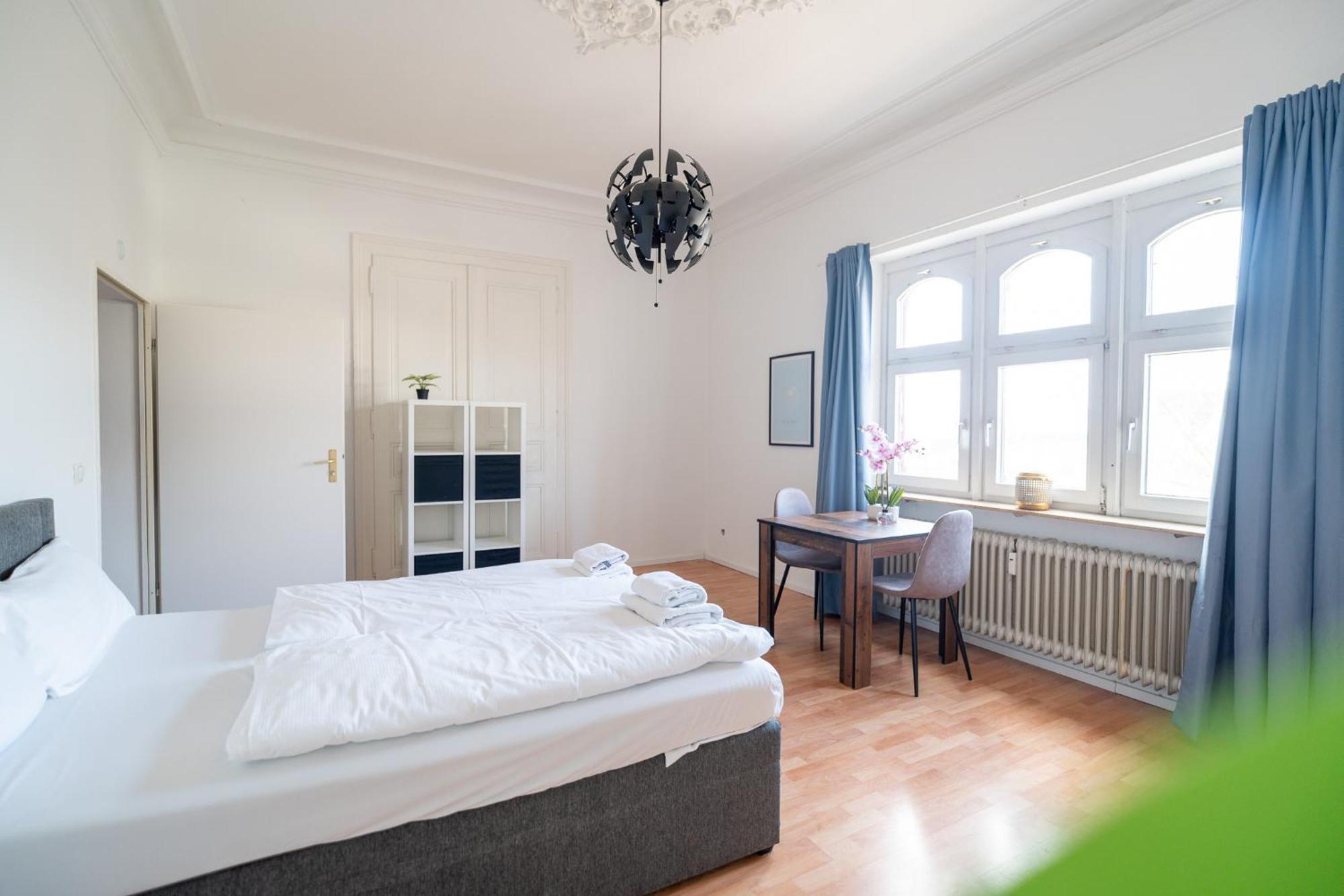 Honeybee Properties Ferienwohnungen Koblenz Coblenza Exterior foto